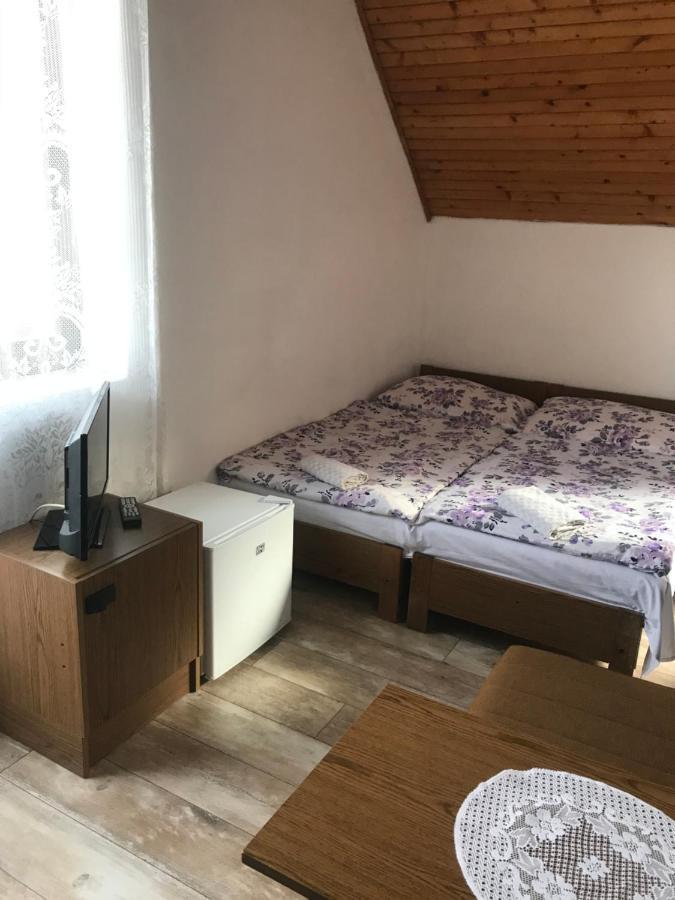 Ilona Panzió Hotel Balatonlelle Exterior foto